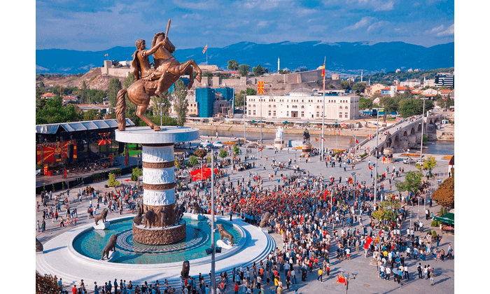 ALEXANDER-THE-GREAT-MONUMENT-SKOPJE-S -MAJESTIC-DEDICATION2