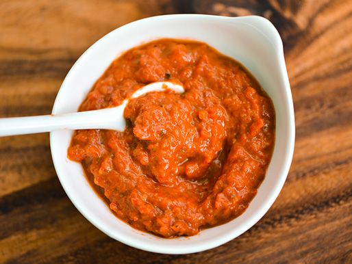 Ajvar-The-Ultimate-Guide-to-Making-Traditional-Balkan-Roasted-Red-Pepper-Sauce